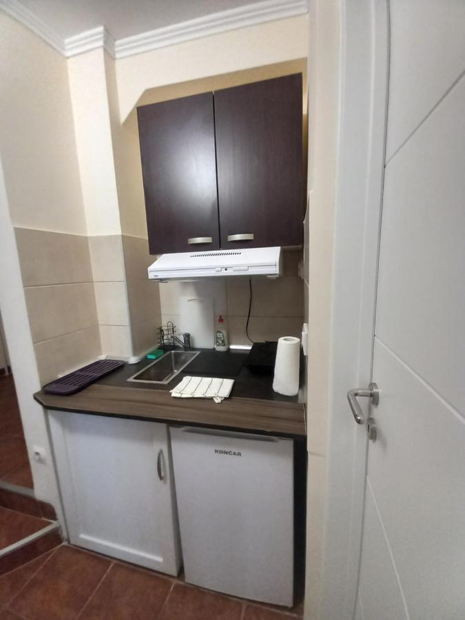Libero78 Apartamento Belgrado Exterior foto